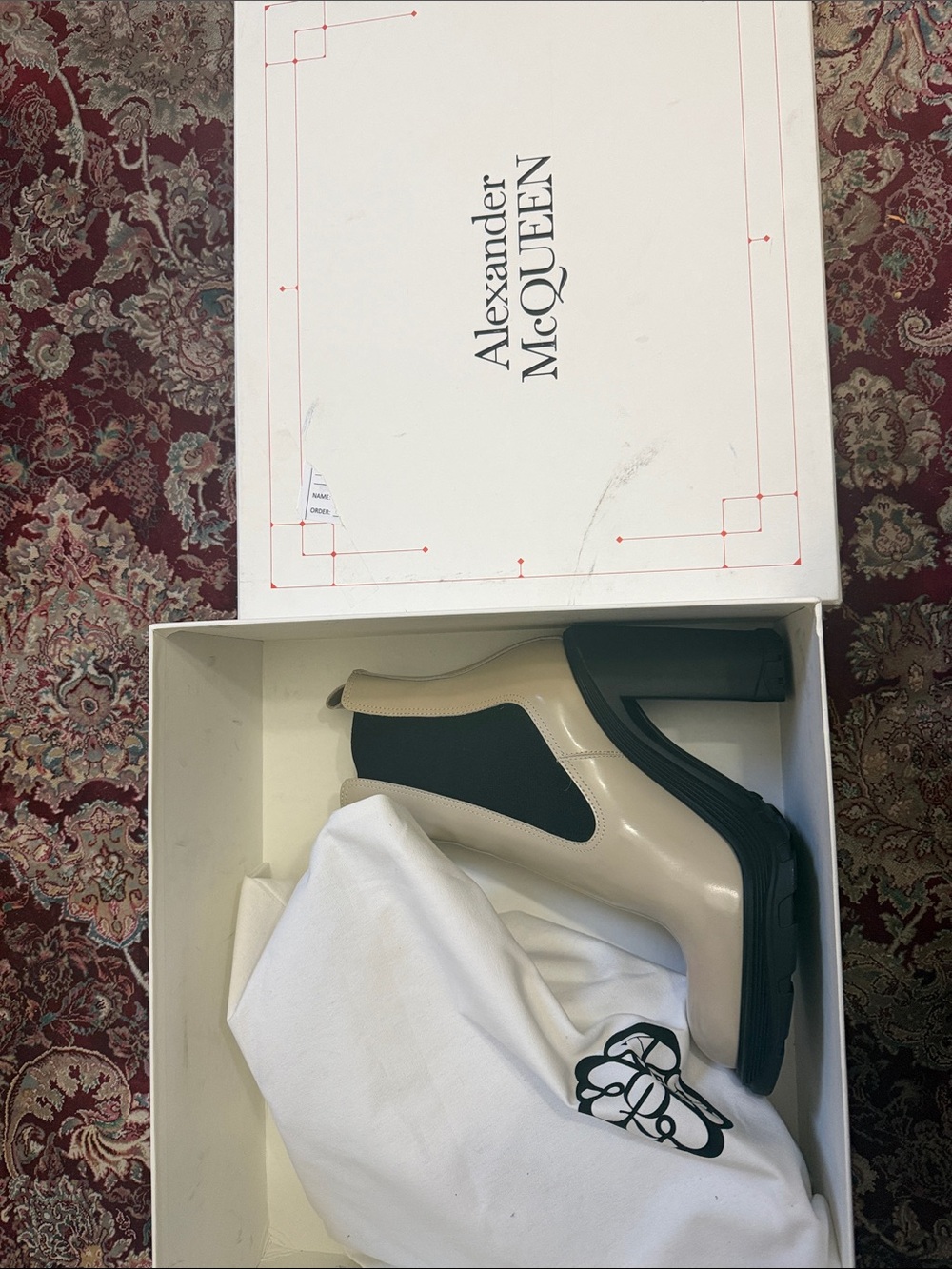 Alexander McQueen Beige and Black Leather Chelsea Boot